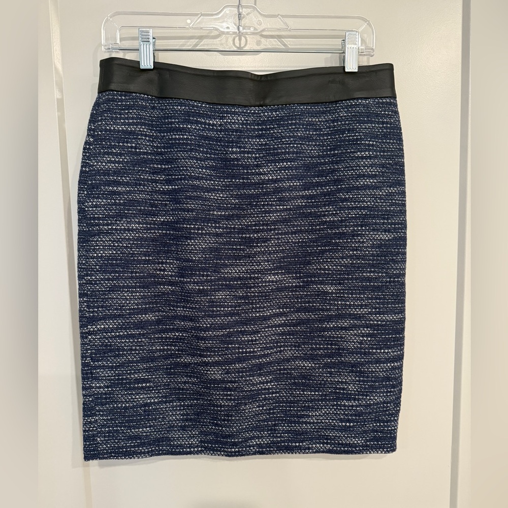 Ann Taylor Navy and White Tweed Pencil Skirt